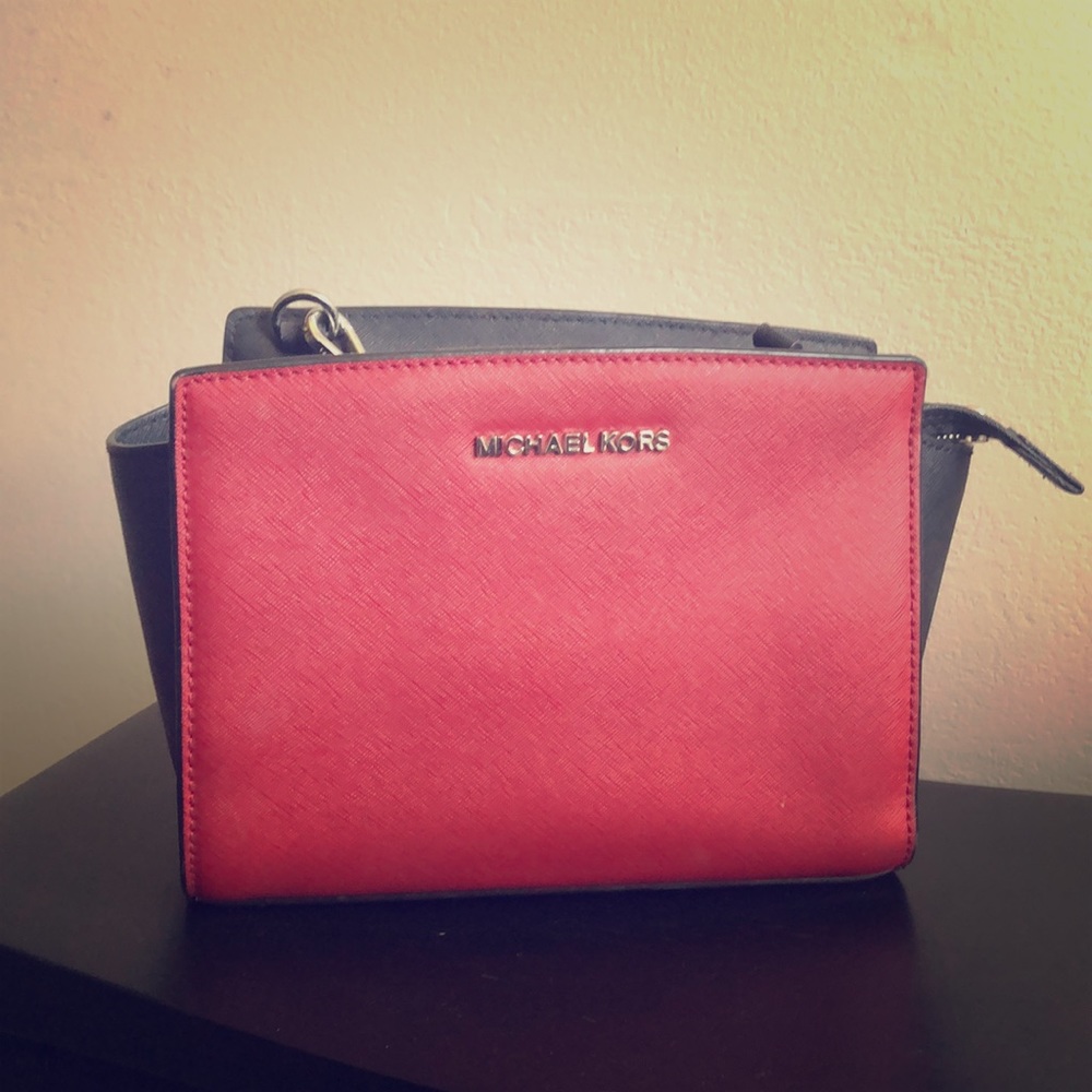 Michael kors purse